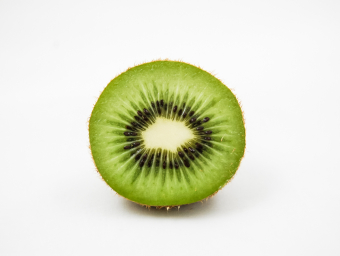 kiwi-fruit-vitamins-healthy-eating-51312